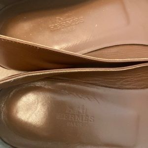 Hermes size 41 light brown loafers